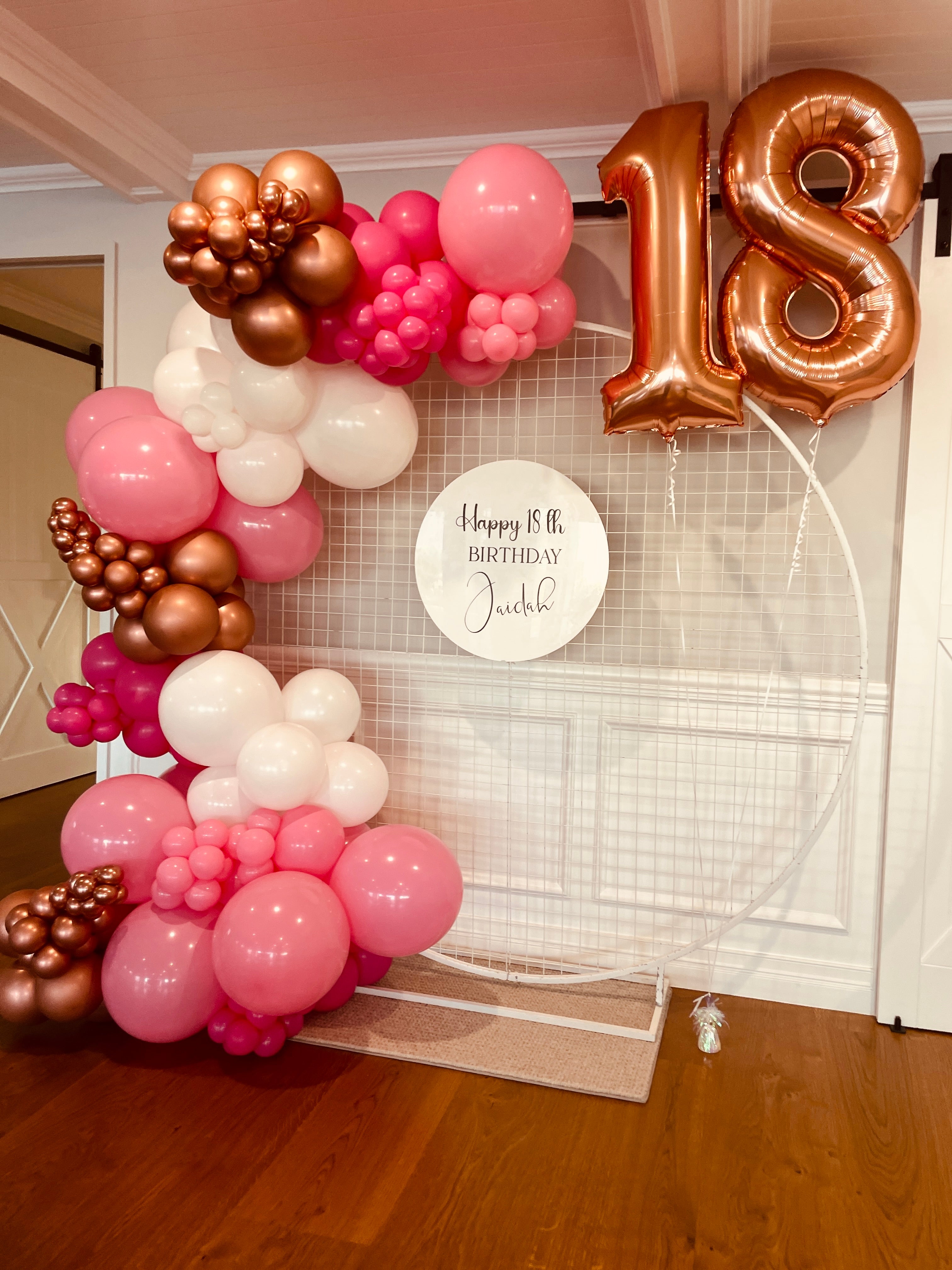 Coastal Creative Balloons Sunshine Coast Event Artist