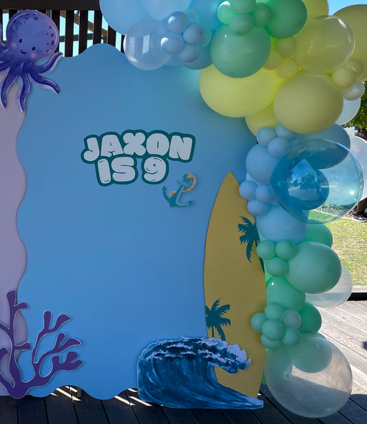 1.8m x 1.2m Wavy Backdrop hire ONLY (kids)