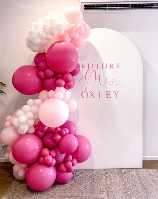 White 2m x 1.2m wooden Arch Backdrop