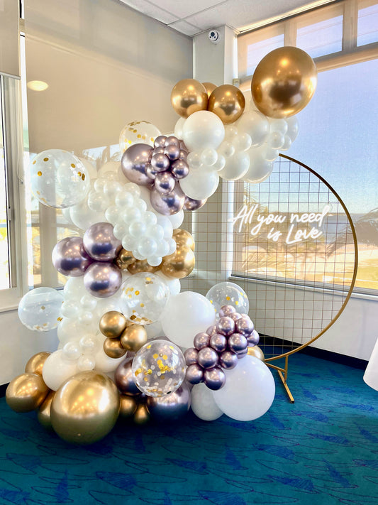 1.5m Mesh Gold Hoop backdrop ONLY