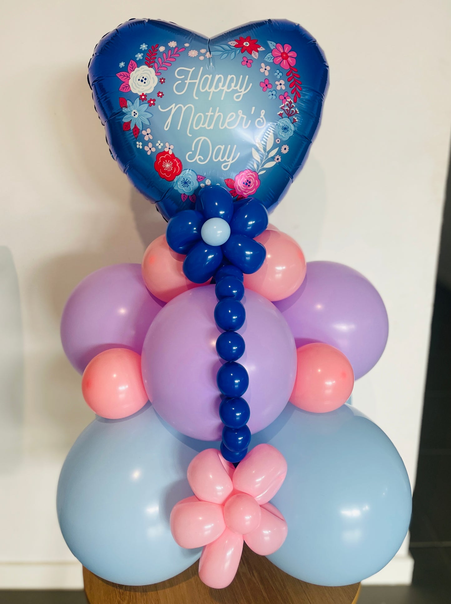 Assorted Mother's day Balloon Bouquet