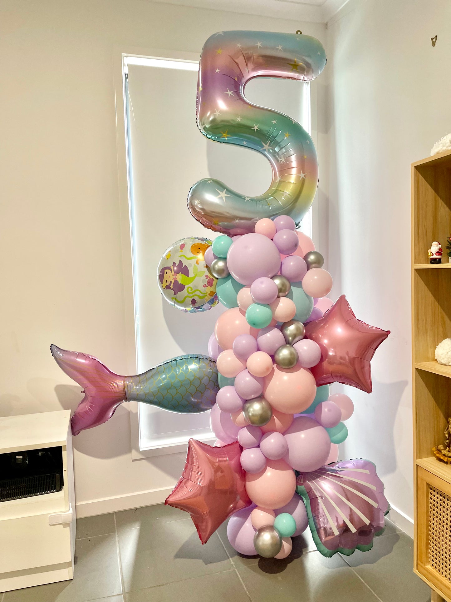 Large Number Mermaid Balloon Column